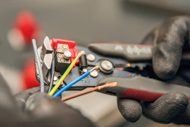 Best Home Electrical Repair  in Deenwood, GA